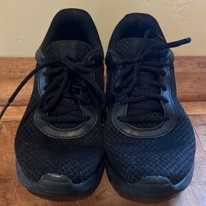 Nike Black Sneakers